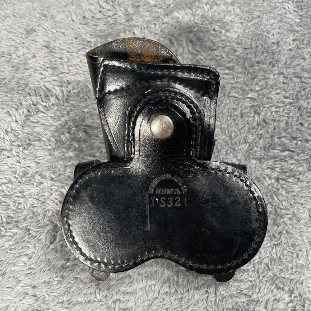 Vintage Brauer Bros Mfg Co St Louis MO Leather Holster DS321 Paddle Gun Belt OWB